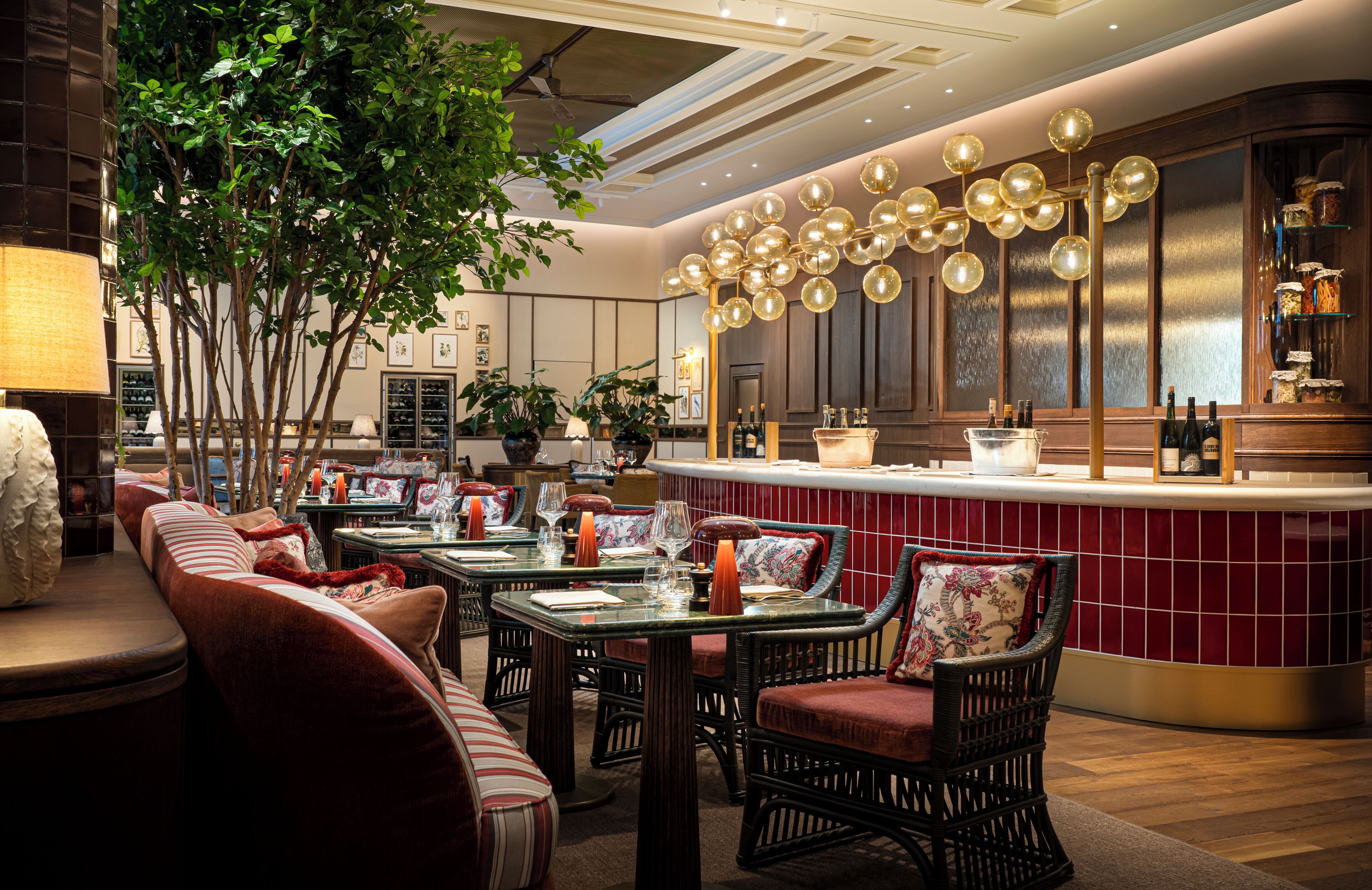 breakfast, lunch, dinner served; german cuisine