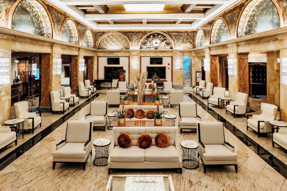 Congress Plaza Hotel