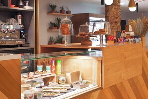 바(숙박 시설 내)