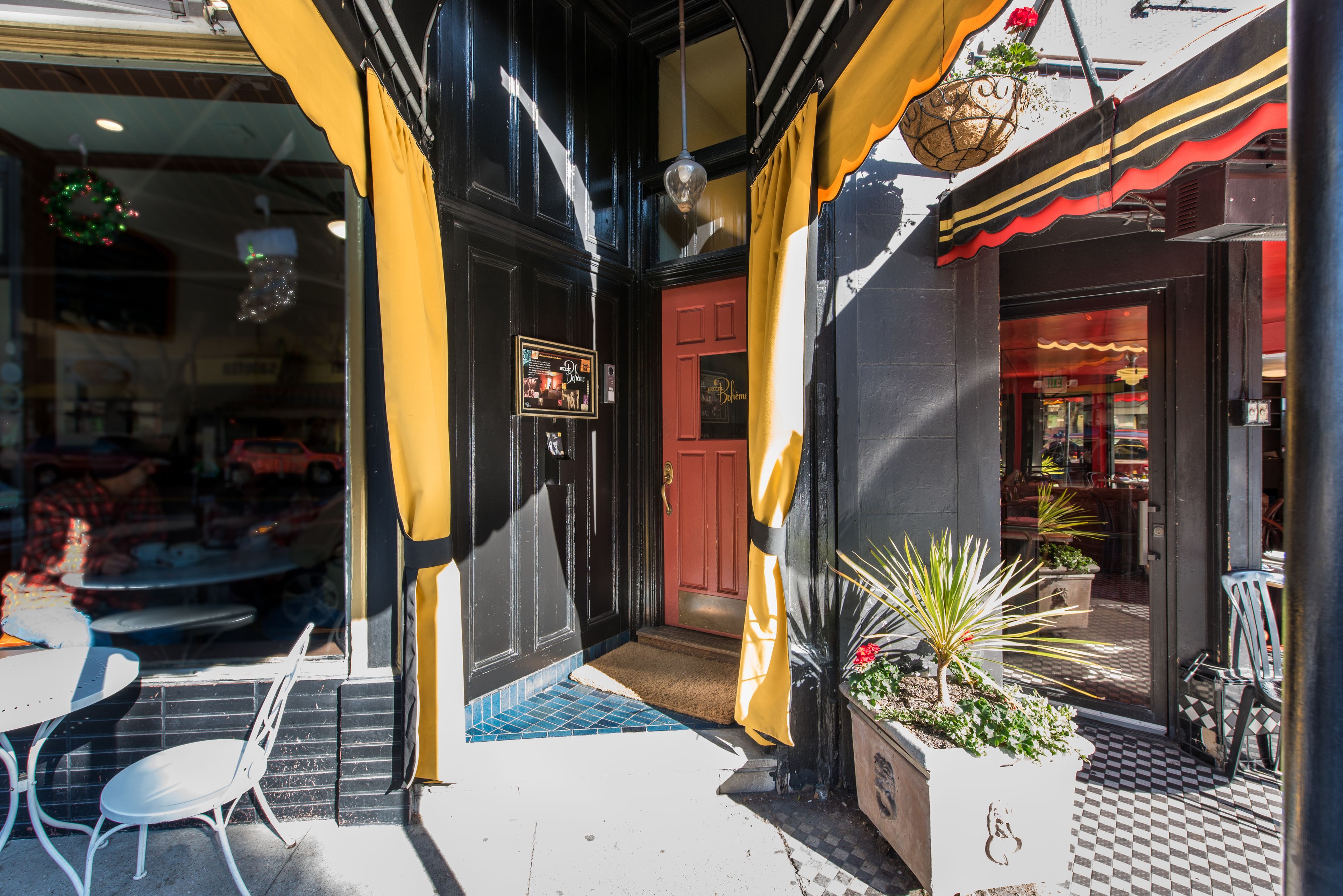 Lối vào nơi lưu trú