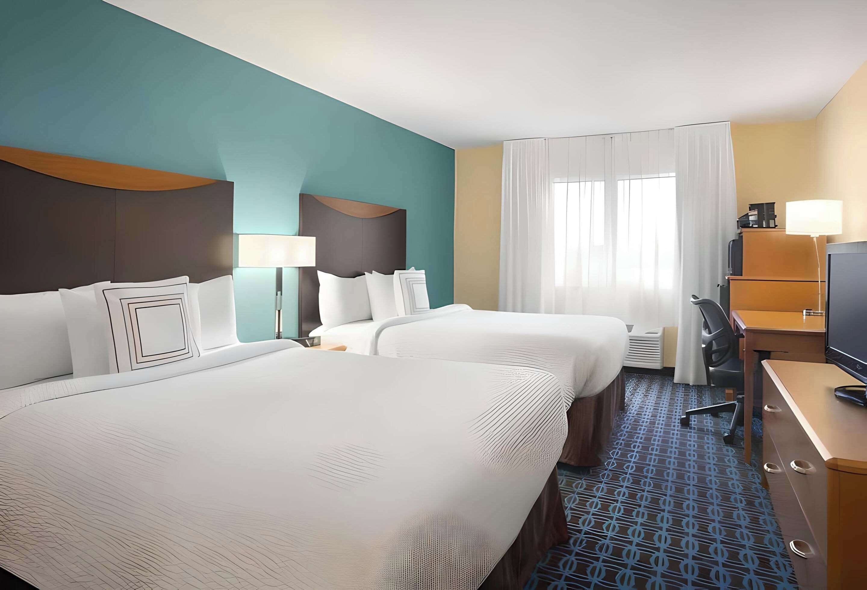 Rom – standard, 2 queensize-senger, ikke-røyk | Sengetøy av topp kvalitet, skrivebord og blendingsgardiner