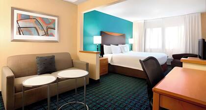 Dubuque Inn & Suites