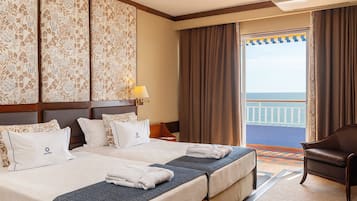 Suite, Balcony, Sea View | Minibar, in-room safe, blackout drapes, free WiFi