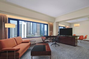 Diplomatic Suite, Club Lounge Access, 1 Bedroom Larger Suite | Coin séjour