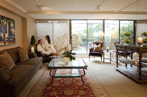 Body treatments, aromatherapy, body wraps, body scrubs, facials - Wedgewood Hotel & Spa (Vancouver)