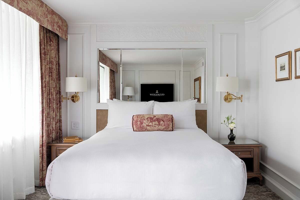 Premium bedding, pillowtop beds, in-room safe, desk