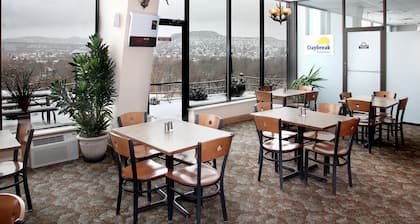Days Inn & Suites by Wyndham Trinidad