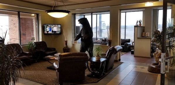 Lobby - Days Inn & Suites by Wyndham Trinidad (Trinidad)