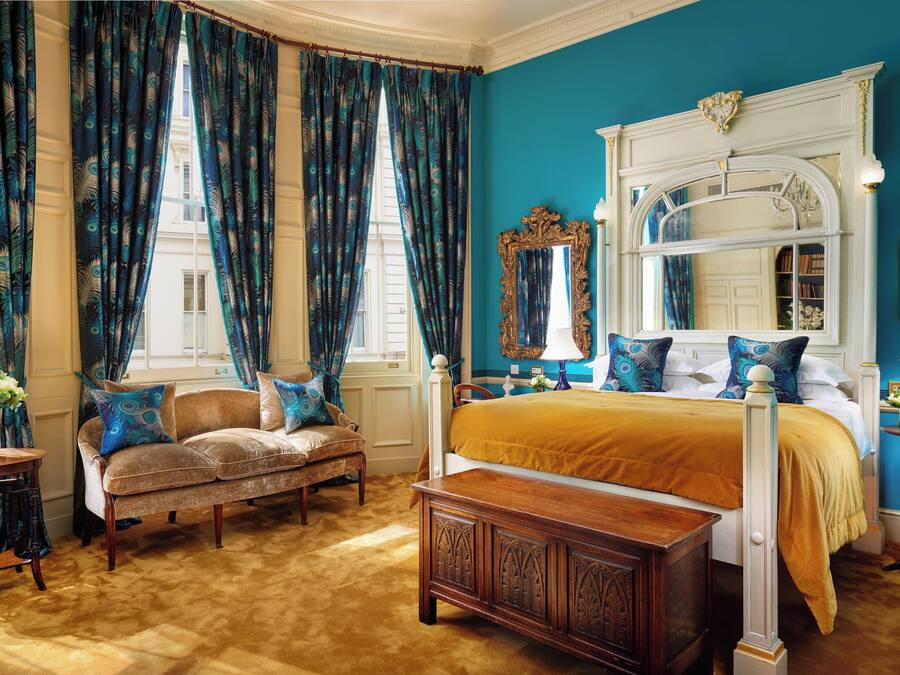 Junior Suite | Seprai katun Mesir, seprai premium, bantalan ekstra lembut, dan minibar