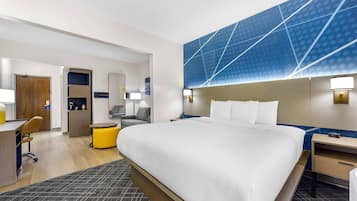 Escrivaninha, ferros/tábuas de passar roupa, Wi-Fi de cortesia