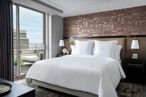 Premium bedding, down duvets, pillow-top beds, minibar