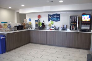 Free daily continental breakfast