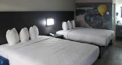 Clarion Pointe Statesville