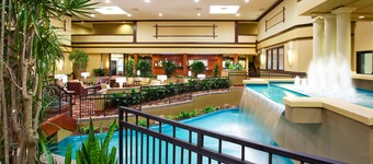 Holiday Inn Hotel & Suites Cincinnati - Eastgate by IHG