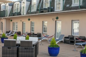 Standard Room, 1 Double Bed, Non Smoking, Balcony | Terrace/patio - Best Western Royal Hotel, Jersey (St. Helier)