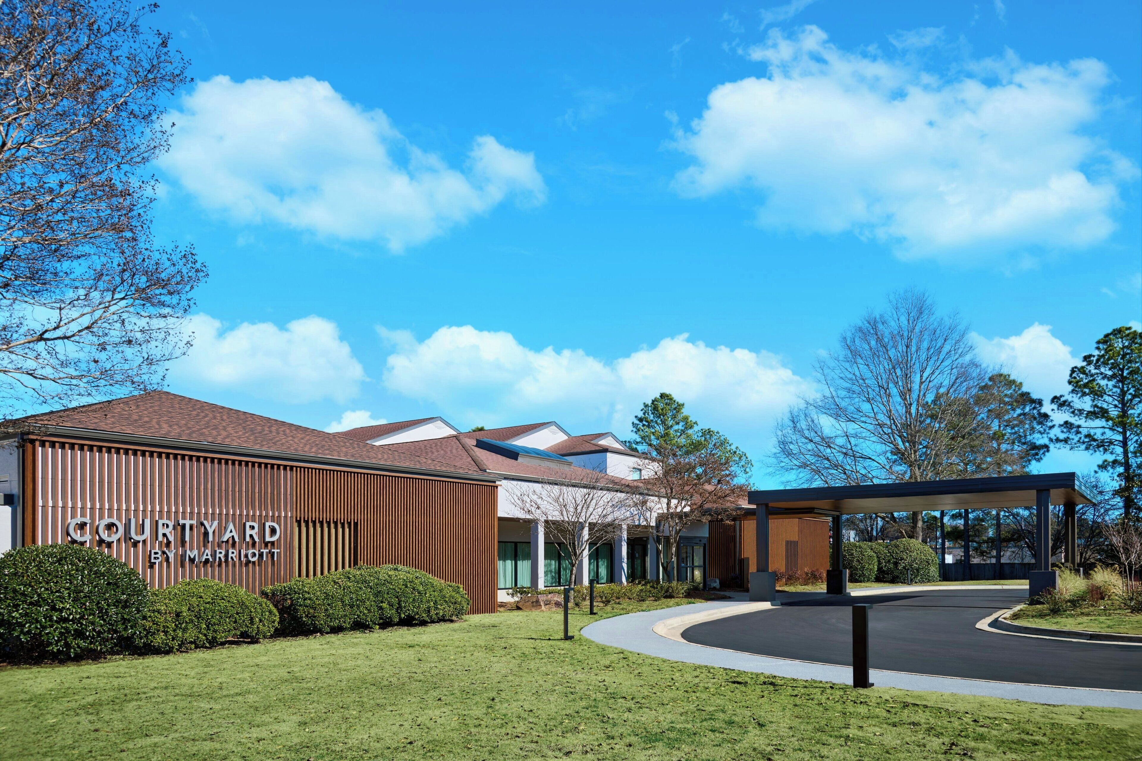 المنشأة من الخارج