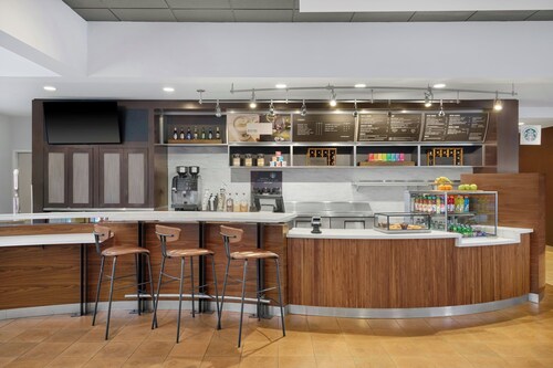 Courtyard by Marriott Huntsville University Drive