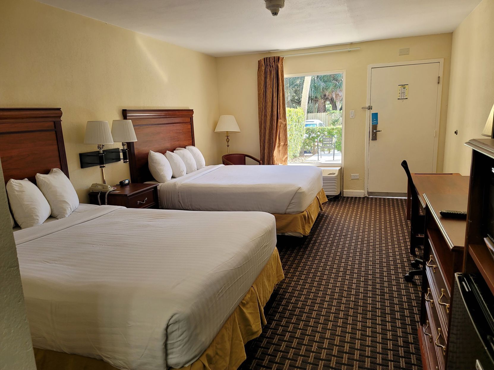 1 chambre, coffres-forts dans les chambres, décoration personnalisée