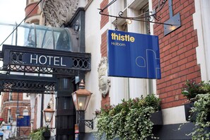 Entrée de l’hébergement