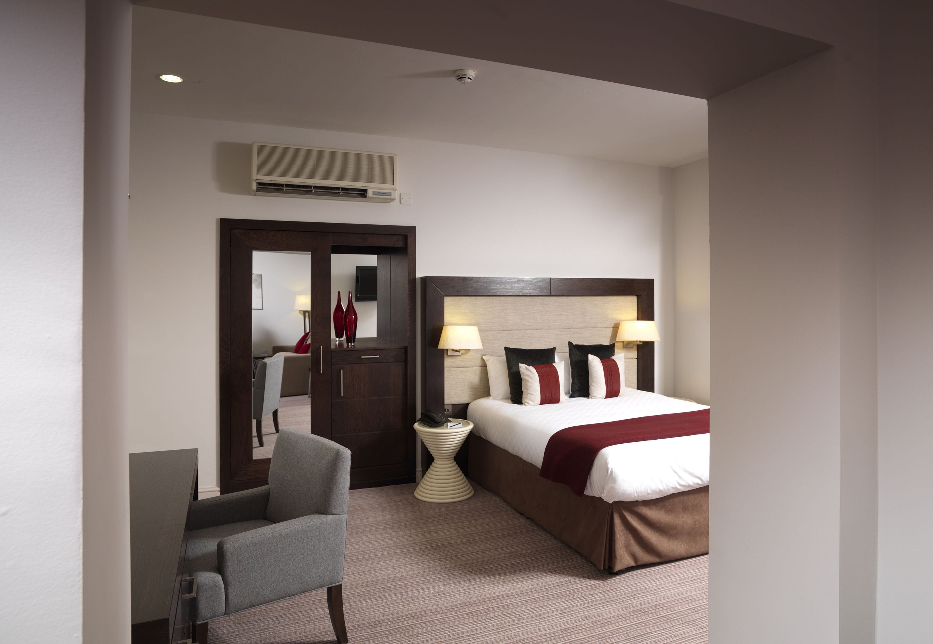junior suite, 1 double bed with sofa bed | premium bedding, in-room safe, desk, laptop workspace