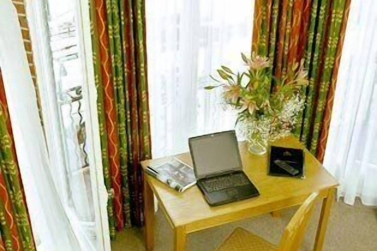 Standard Studio, 2 Double or 2 Queen Beds | Room amenity
