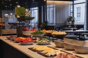 Desayuno buffet incluido todos los días 