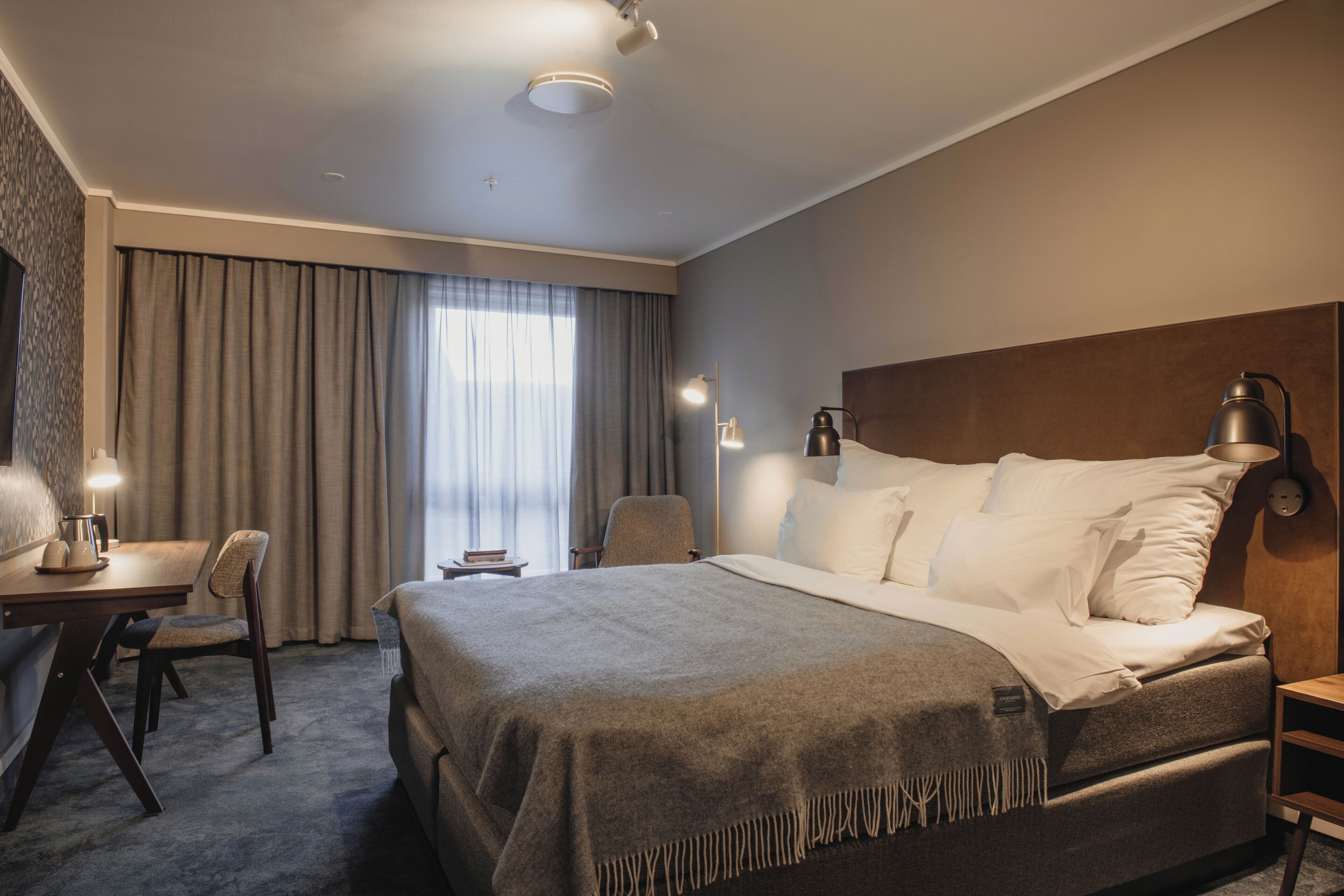 Superior Room | Desk, laptop workspace, blackout drapes, cribs/infant beds