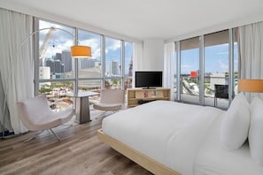 Suite Junior, 1 très grand lit, balcon, vue baie