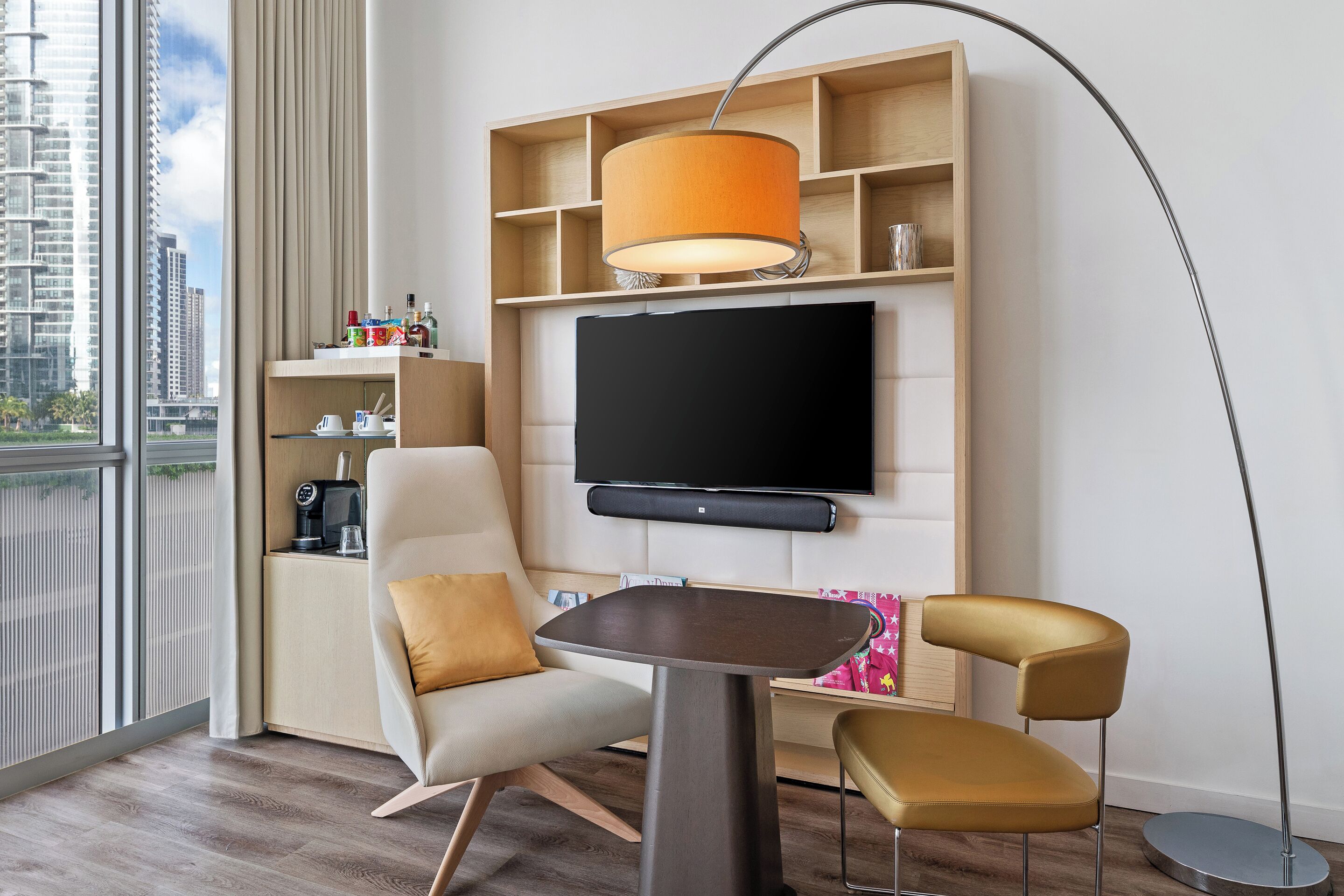 standard room, 1 king bed, city view | 1 bedroom, egyptian cotton sheets, premium bedding, pillow-top beds