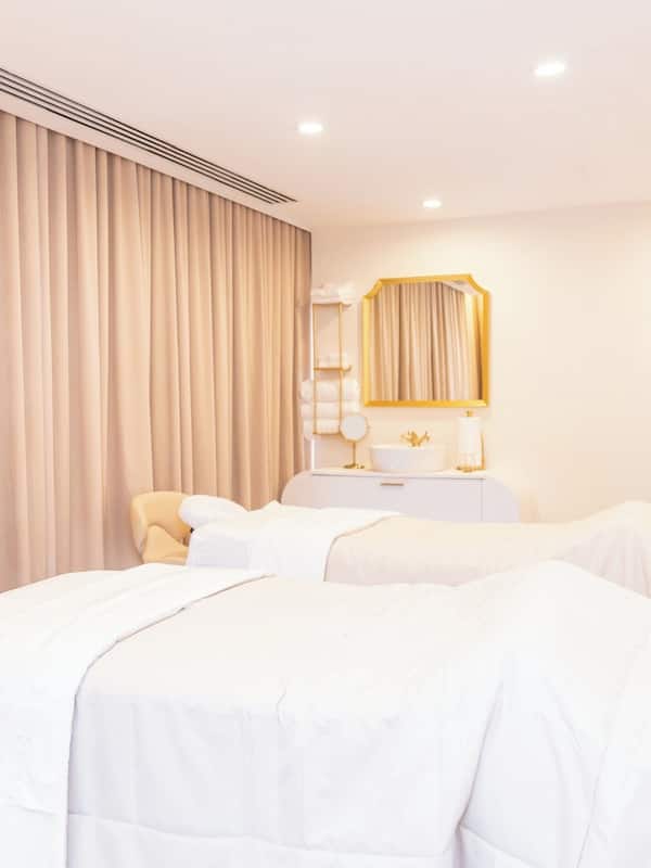 Aromatherapy, hot stone massages, deep-tissue massages, Swedish massages