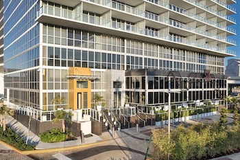 Hotel Exterior at The Grayson Miami Downtown