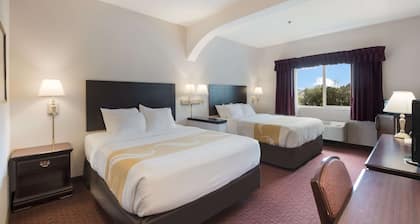 Quality Inn Grand Suites Bellingham