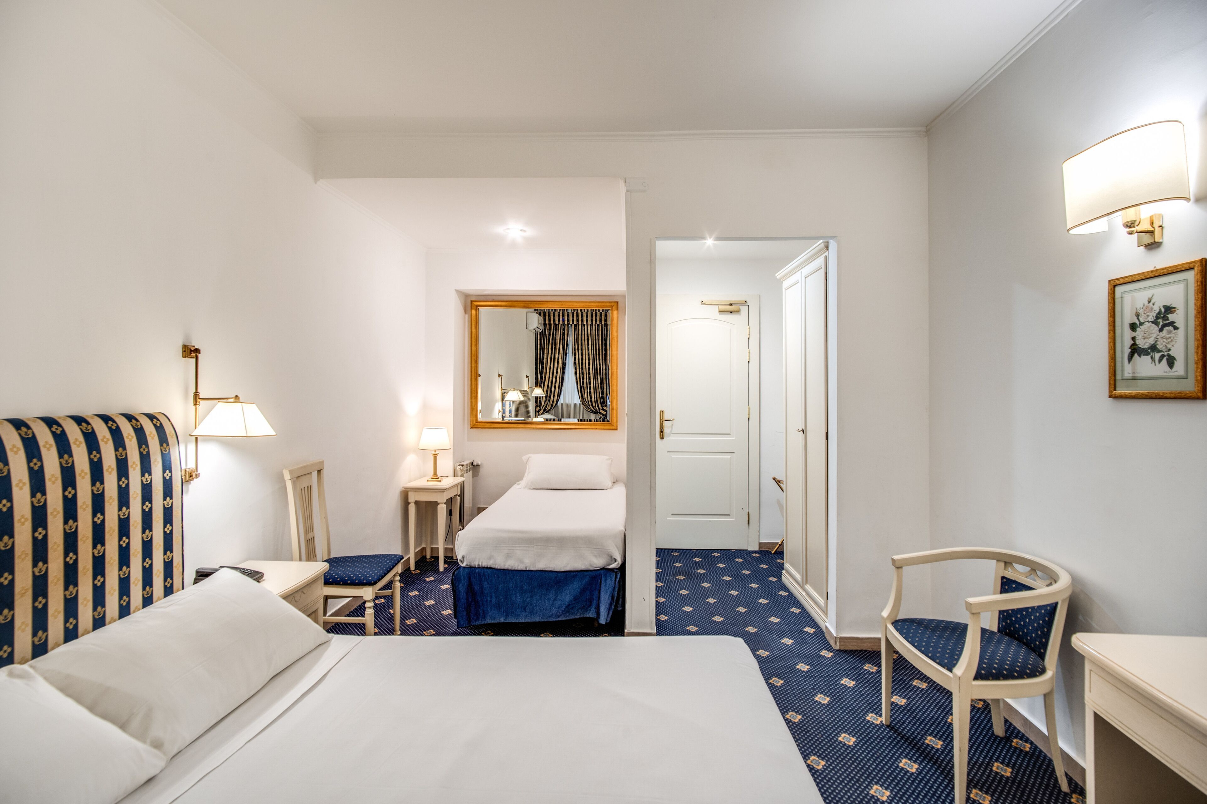 Camera familiare | Biancheria da letto di alta qualità, minibar, una cassaforte in camera