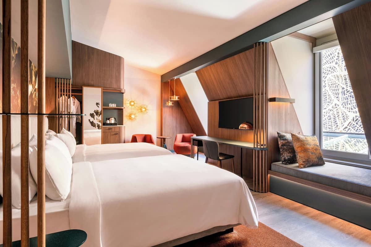 Family Suite, 2 Double Beds, Non Smoking | 1 bedroom, premium bedding, pillowtop beds, in-room safe