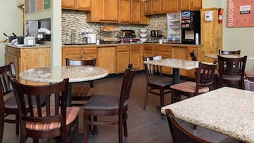 Free daily buffet breakfast