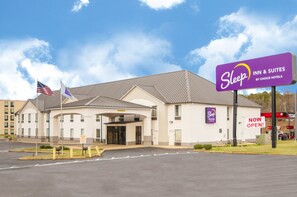 Front of property - Sleep Inn & Suites Tuscaloosa East (Tuscaloosa)