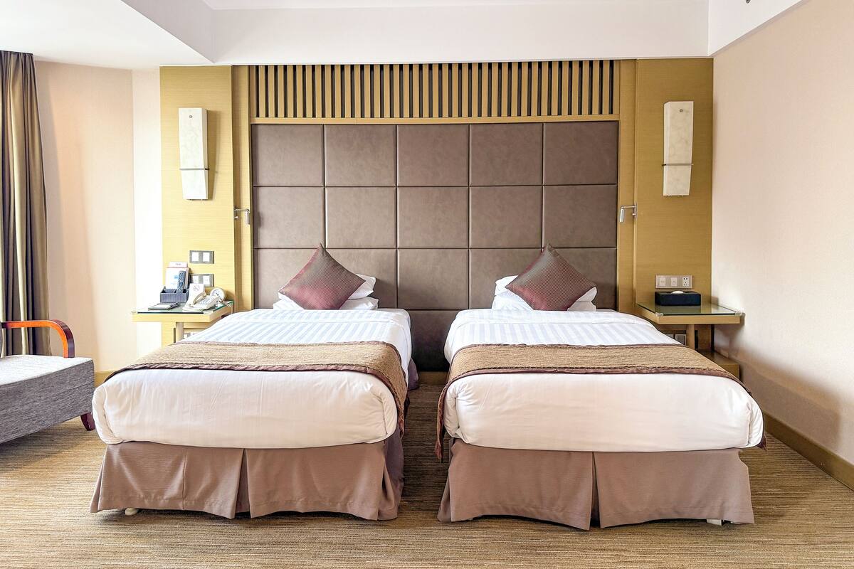 Minibar, in-room safe, desk, blackout curtains