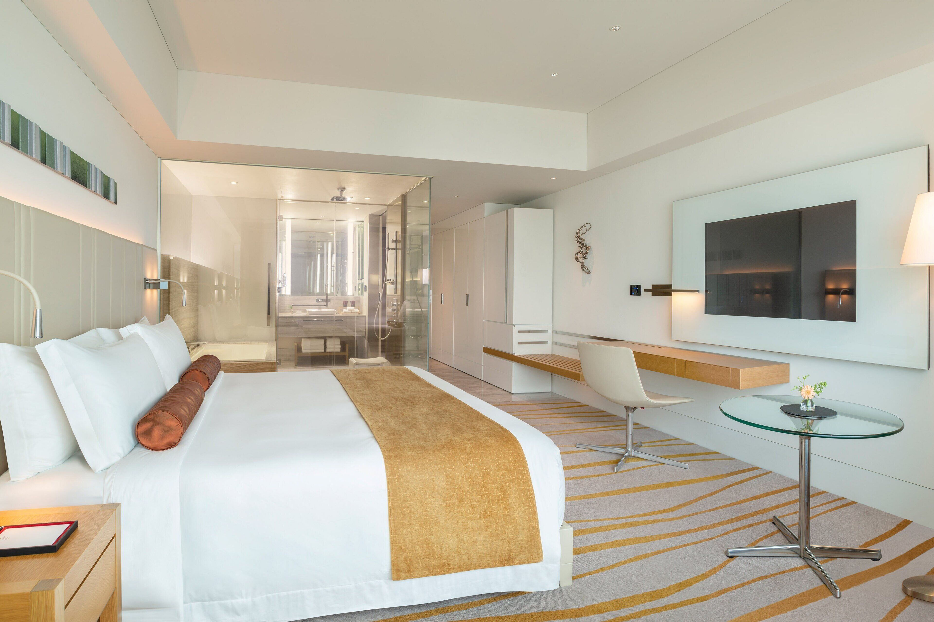 Habitación Deluxe, 1 cama de matrimonio grande | Salón | 2 bares