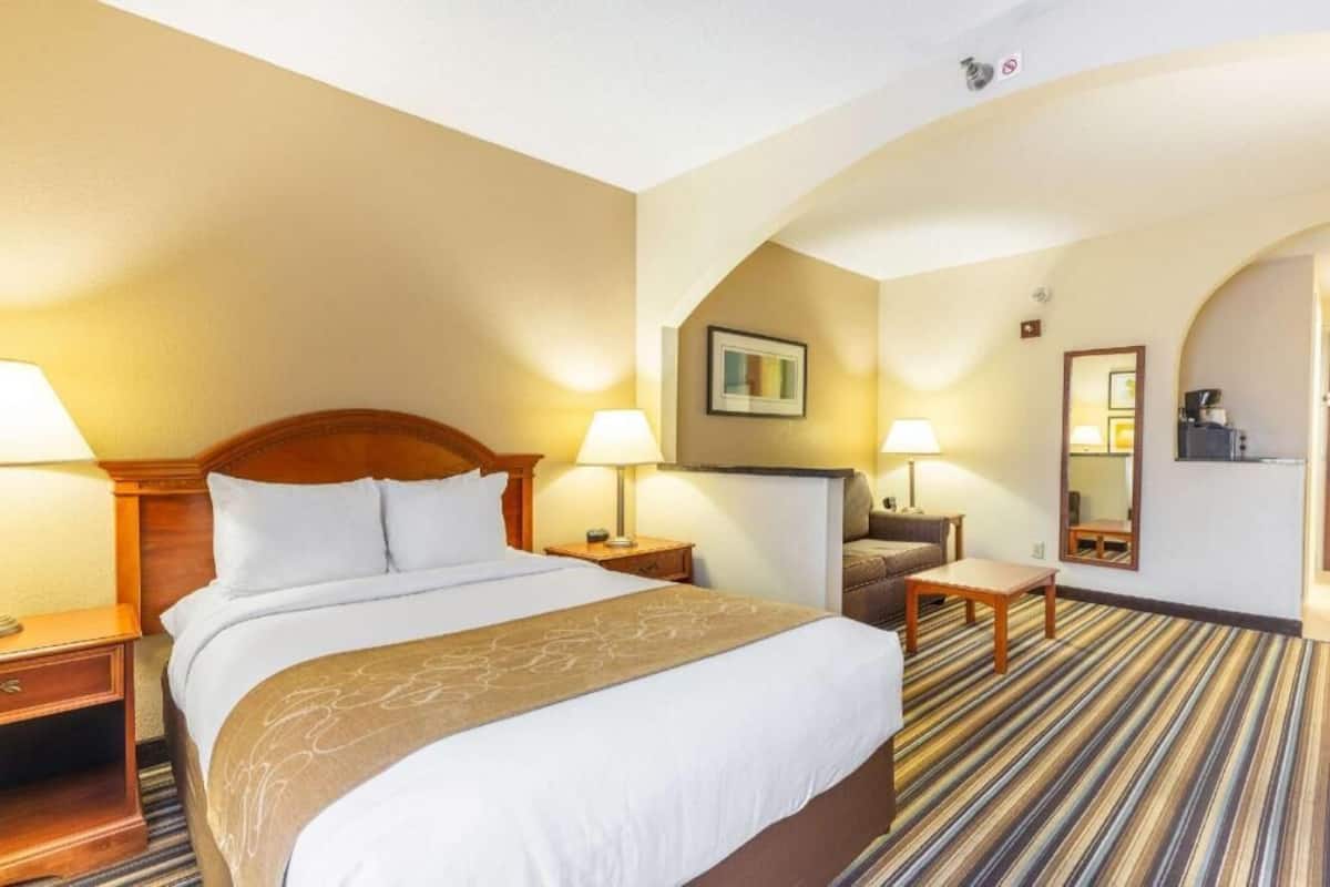 Individually decorated, individually furnished, desk, laptop workspace