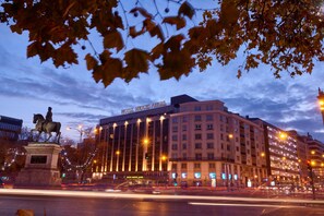 Front of property - evening/night