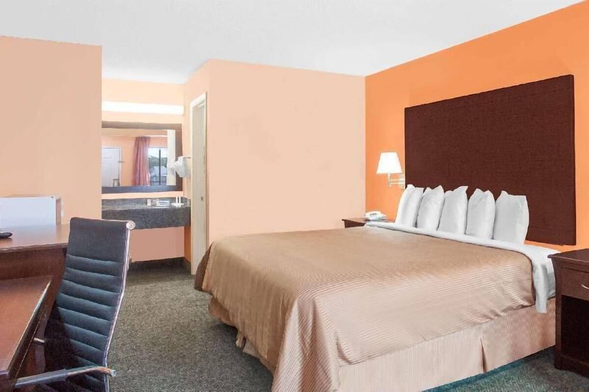 In-room safe, desk, iron/ironing board, rollaway beds