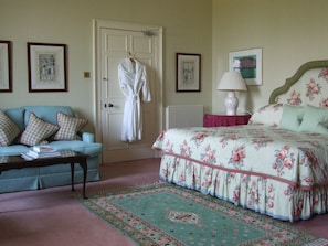 Alarm clocks - Kinloch House (Blairgowrie)