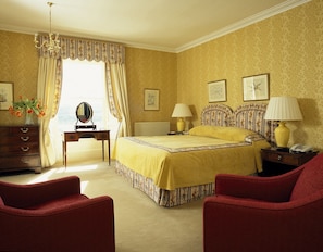 Alarm clocks - Kinloch House (Blairgowrie)