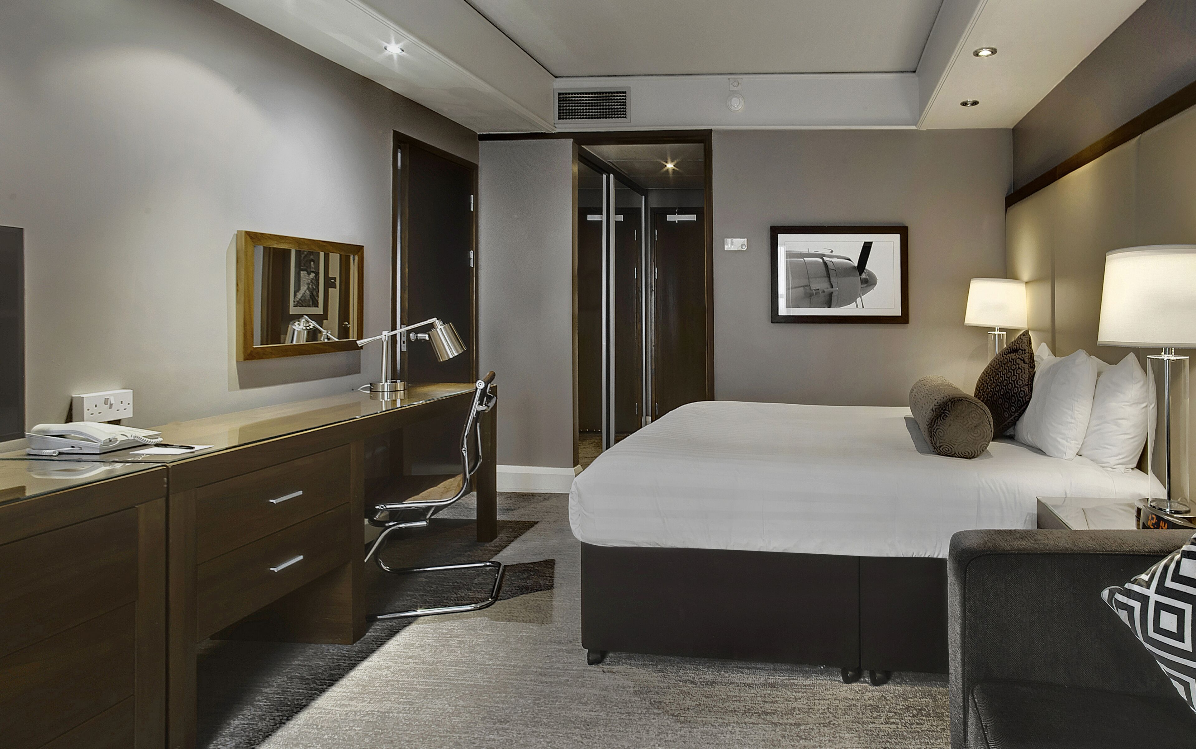 Premium bedding, in-room safe, desk, blackout curtains