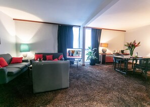 Superior Suite | Living area | Plasma TV