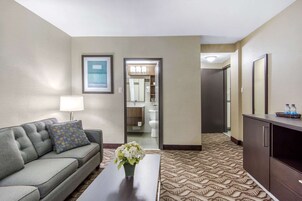 Suite, 1 King Bed, Non Smoking | Pillowtop beds, desk, blackout drapes, iron/ironing board