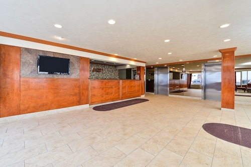 Travelodge by Wyndham Cleveland Airport