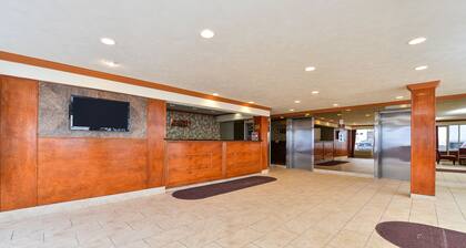 Travelodge by Wyndham Cleveland Airport