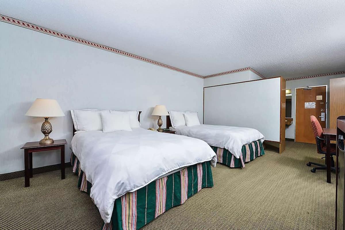 Cribs/infant beds, rollaway beds, free WiFi, bed sheets