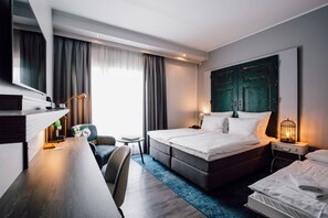 Superior Quadruple Room | Hypo-allergenic bedding, in-room safe, desk, laptop workspace